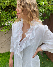 Load image into Gallery viewer, Baby's Breath Eyelet Robe