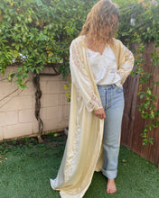 Load image into Gallery viewer, Nightingale Robe