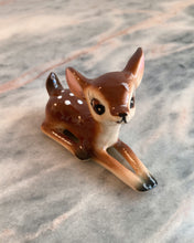 Load image into Gallery viewer, Teeny Deer Shaker