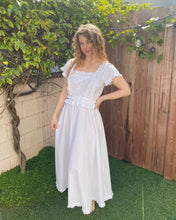 Load image into Gallery viewer, Garden Brunch Dress