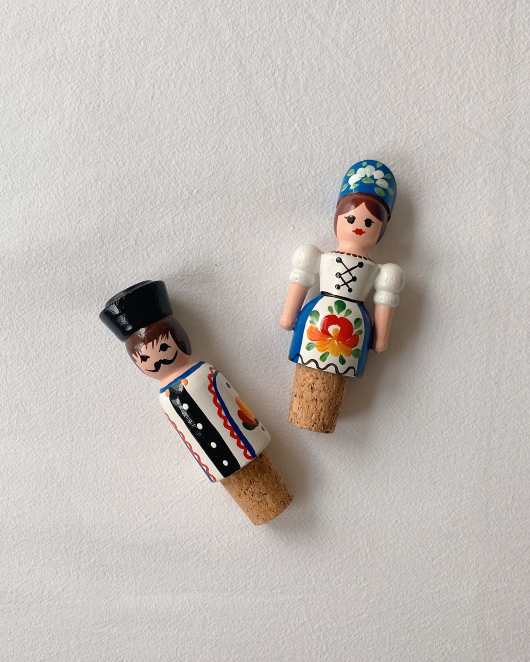 Cute Couple Wine Stoppers