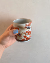 Load image into Gallery viewer, Little Bird Japanese Yunomi Teacup + Lid