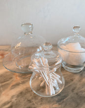 Load image into Gallery viewer, Etched Glass Plate with Lid