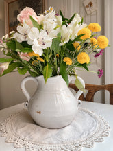 Load image into Gallery viewer, Double Handle Ceramic Vase