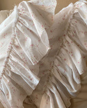 Load image into Gallery viewer, Ruffle Rosebud Pillows