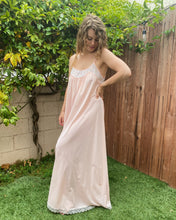 Load image into Gallery viewer, Sweet Petal Maxi