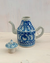 Load image into Gallery viewer, White and Blue Teapot