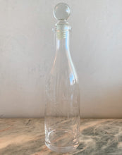 Load image into Gallery viewer, Etched Floral Jar