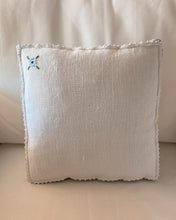 Load image into Gallery viewer, Blue Flower Doily Pillow Sham