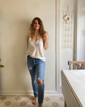 Load image into Gallery viewer, White Flower Tank