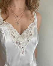 Load image into Gallery viewer, White Silky Beaded Set