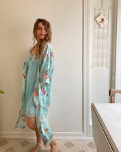 Load image into Gallery viewer, Shimmering Flower Robe