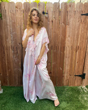 Load image into Gallery viewer, Romance Pink Robe