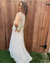 Load image into Gallery viewer, White Rose Robe