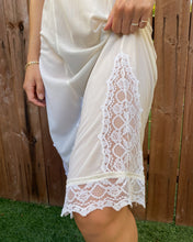 Load image into Gallery viewer, Lace Dream Slip