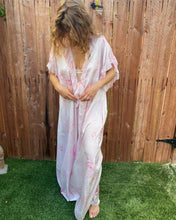 Load image into Gallery viewer, Romance Pink Robe