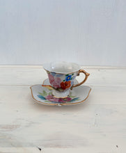 Load image into Gallery viewer, Leafy Teacup