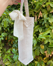 Load image into Gallery viewer, Lace Wine Tote