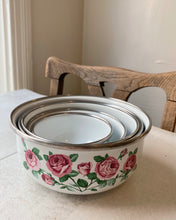 Load image into Gallery viewer, Set of Rose Bowls