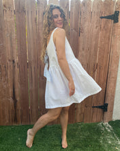 Load image into Gallery viewer, Big Bow Dress