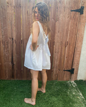 Load image into Gallery viewer, Big Bow Dress