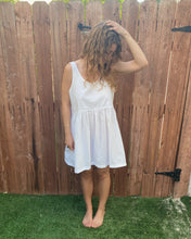 Load image into Gallery viewer, Big Bow Dress