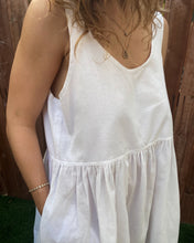 Load image into Gallery viewer, Big Bow Dress