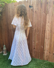Load image into Gallery viewer, White Lace Button Up Dress