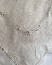 Load image into Gallery viewer, Square Table Cloth