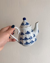 Load image into Gallery viewer, Blue Poppy Children's Tea Set