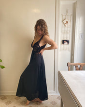 Load image into Gallery viewer, Black Lace Maxi