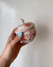 Load image into Gallery viewer, Red Flower Jar