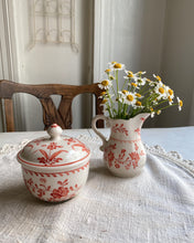 Load image into Gallery viewer, Red Flower Jar