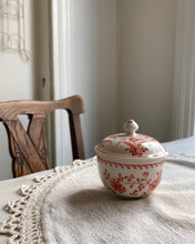 Load image into Gallery viewer, Red Flower Jar