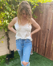 Load image into Gallery viewer, Simple Lace Tank
