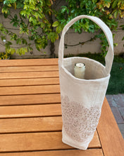 Load image into Gallery viewer, Dusty Lace Burst Wine Tote