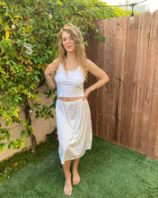 Load image into Gallery viewer, Small Lace Skirt