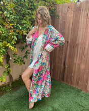 Load image into Gallery viewer, Shimmering Garden Robe