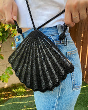 Load image into Gallery viewer, Black Beaded Shell Purse