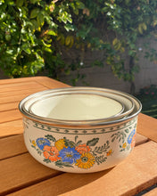Load image into Gallery viewer, Set of Three Flower Nesting Bowls