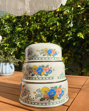 Load image into Gallery viewer, Set of Three Flower Nesting Bowls