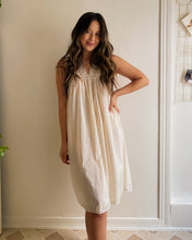 Load image into Gallery viewer, Soft Yellow Nightgown