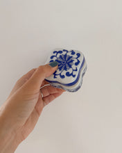 Load image into Gallery viewer, Tiny Blue Jewelry Box
