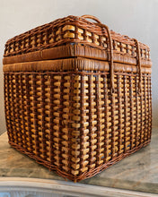 Load image into Gallery viewer, Gingham Picnic in the Park