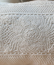 Load image into Gallery viewer, Extra Long Daisy Pillow