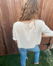 Load image into Gallery viewer, Satin Bow Shirt