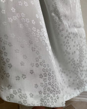 Load image into Gallery viewer, Oscar de la Renta Nightgown