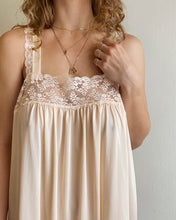 Load image into Gallery viewer, Peach Aline Slip