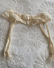 Load image into Gallery viewer, Delicate Garter Belt