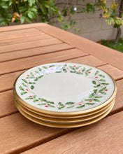 Load image into Gallery viewer, Holiday Cheer Plates